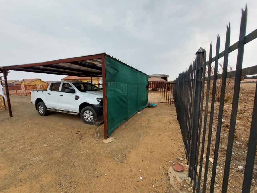 To Let 3 Bedroom Property for Rent in Vista Park Free State